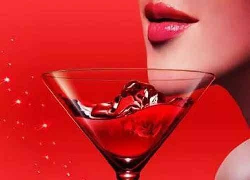 95后女孩賣蛋糕致富，躋身成功人士！